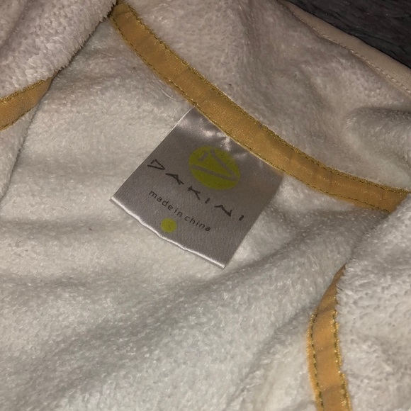 Dakini White Fleece - Picture 3 of 5